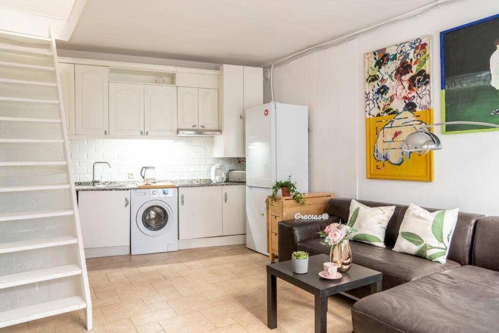 Flat For Groups 8 People In Gran Via-Cgrac4 Lägenhet Madrid Exteriör bild
